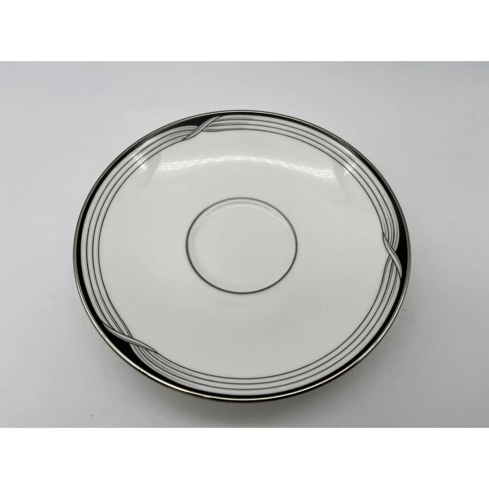 LENOX ERIN Debut Collection Fine Bone China Luncheon Set For 4 (14 Pieces)